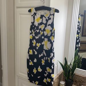Cache size 10 stunning dress
